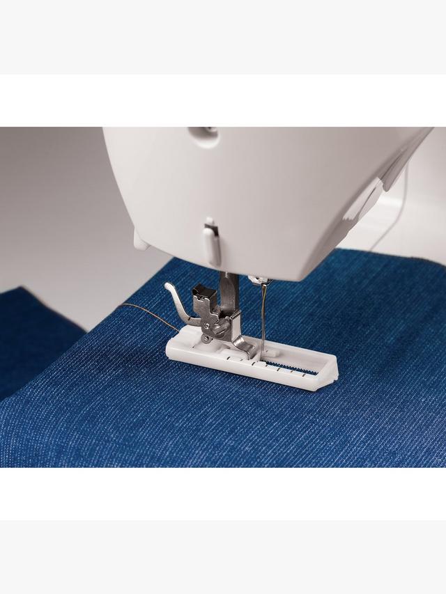 Singer Tradition 2250 Sewing Machine - Ex Display