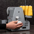Singer Heavy Duty HD0405S Overlocker - Ex Display