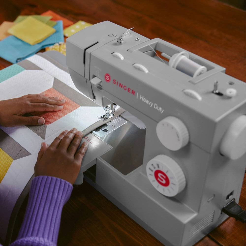 Singer Heavy Duty 4411 Sewing Machine - Ex Display