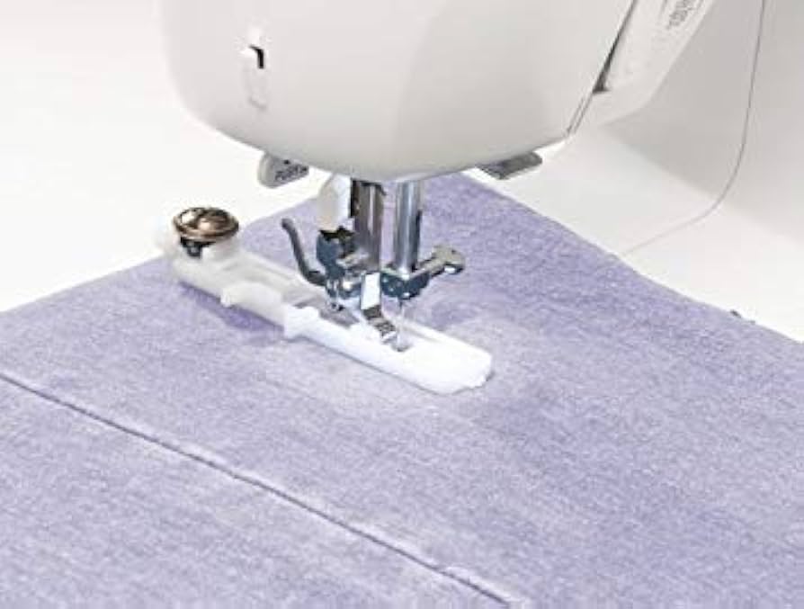 Singer Stylist 9100 Sewing Machine with Extension Table