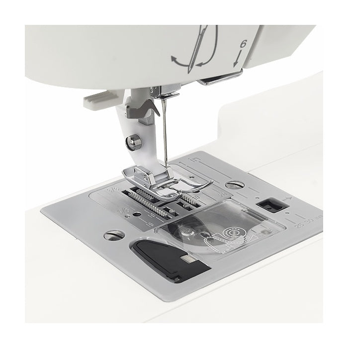 Singer Fashion Mate 3342 Sewing Machine - Ex Display