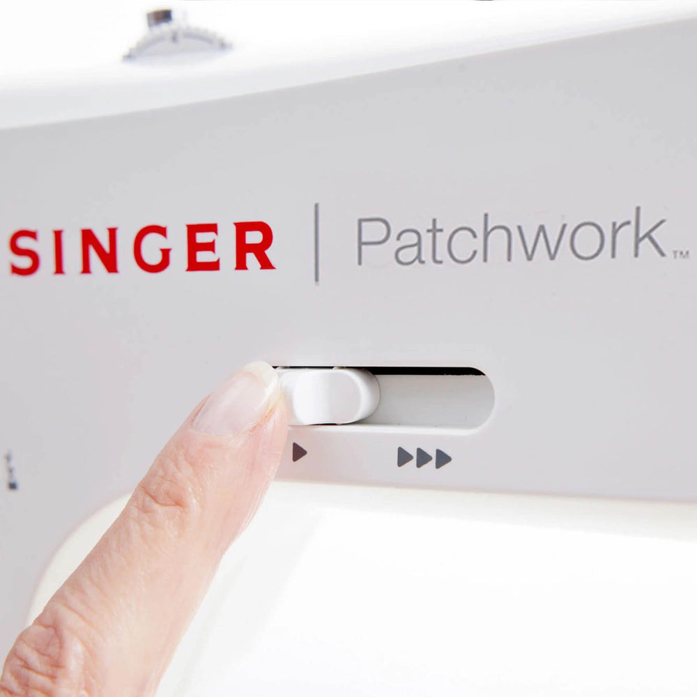 Singer Patchwork Plus C5985Q Sewing Machine with Extension Table