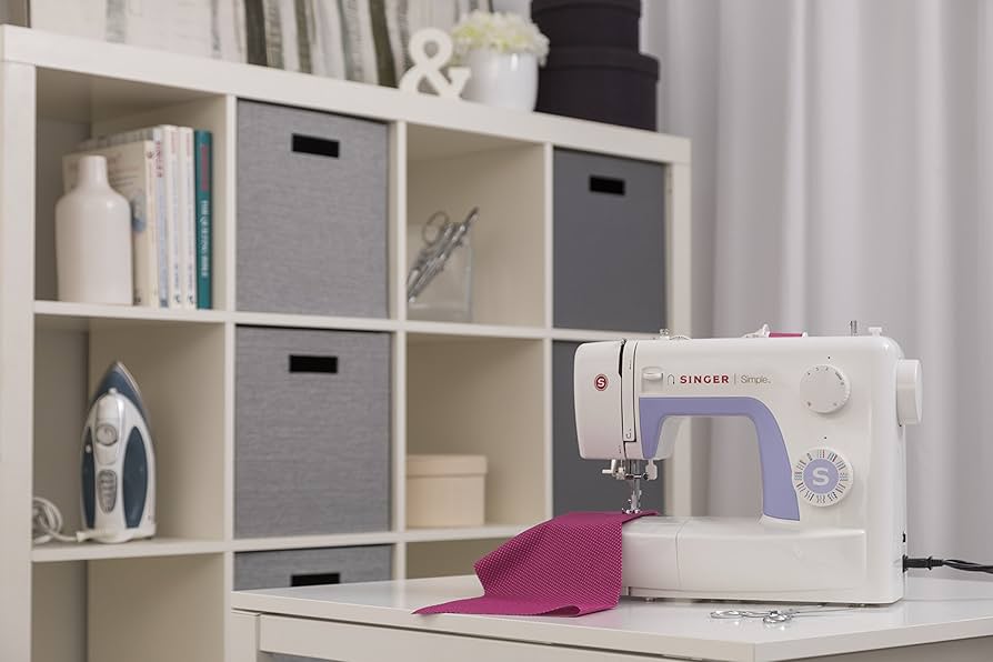 Singer Simple 3232 Sewing Machine - Ex Display