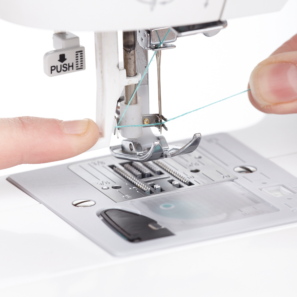 Singer Fashion Mate 3337 Sewing Machine