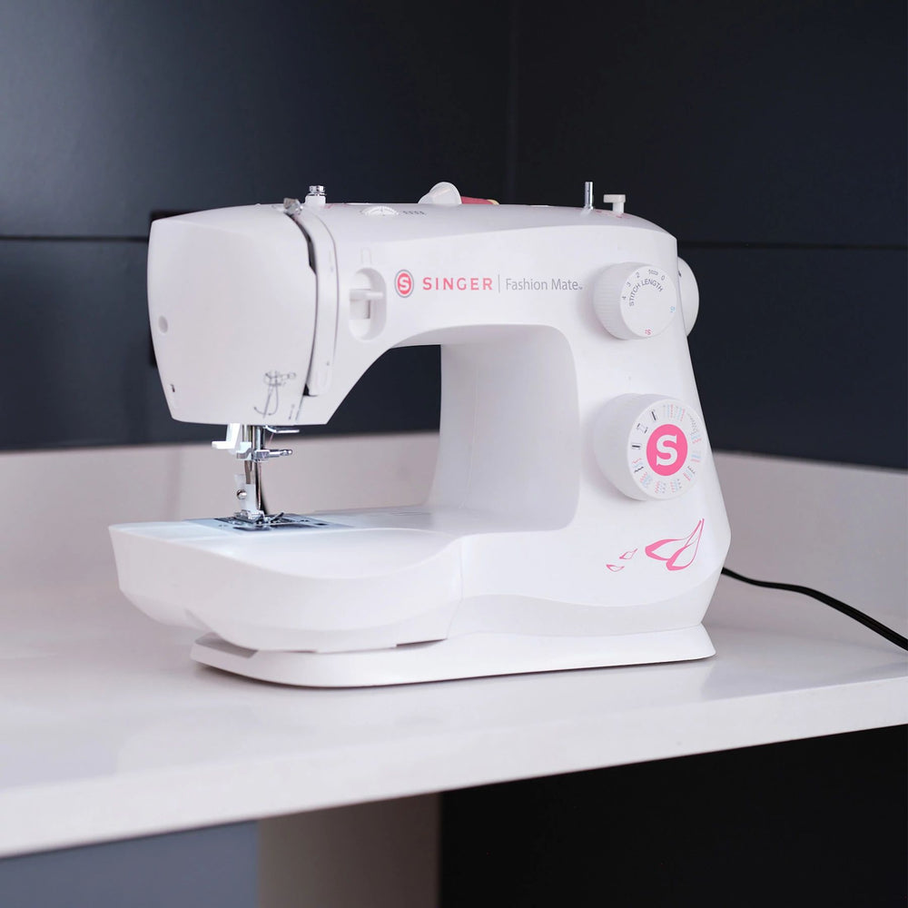 Singer Fashion Mate 3333 Sewing Machine